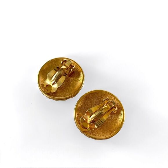 Vintage FO INC Gold Wavy Clip Earrings - Picture 3 of 4